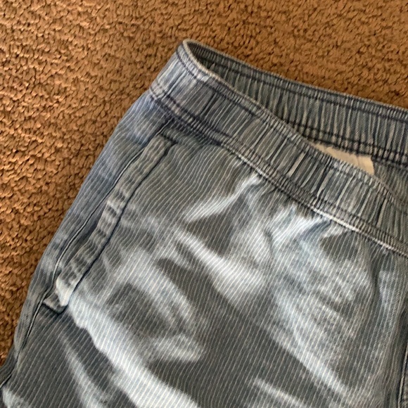 Quiksilver shorts - Picture 4 of 5